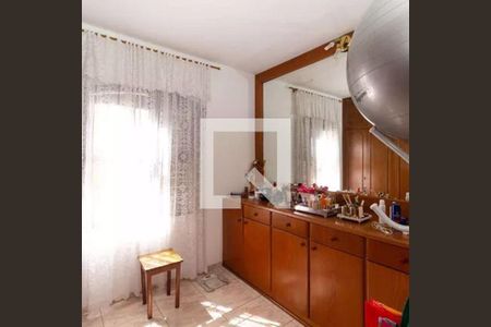 Casa à venda com 4 quartos, 150m² em Chácara Seis de Outubro, São Paulo