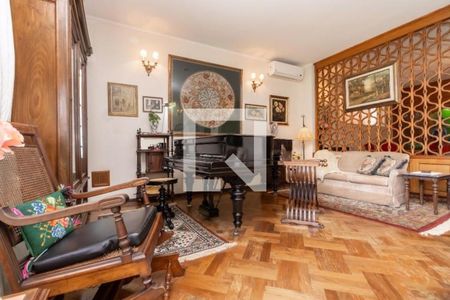Casa à venda com 3 quartos, 357m² em Vila São José, São Paulo
