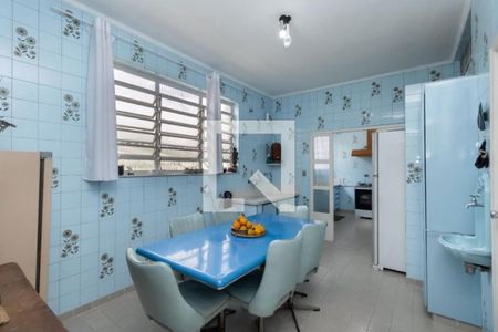 Casa à venda com 3 quartos, 357m² em Vila São José, São Paulo