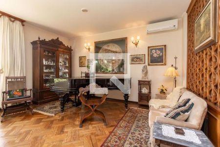 Casa à venda com 3 quartos, 357m² em Vila São José, São Paulo