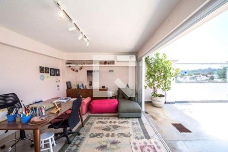 Casa à venda com 3 quartos, 525m² em Pacaembu, São Paulo