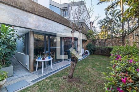 Casa à venda com 4 quartos, 430m² em Fazenda Morumbi, São Paulo