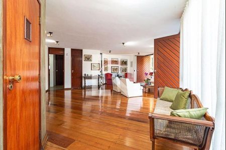 Casa à venda com 4 quartos, 430m² em Fazenda Morumbi, São Paulo