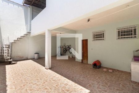 Casa à venda com 4 quartos, 115m² em Vila Carrão, São Paulo