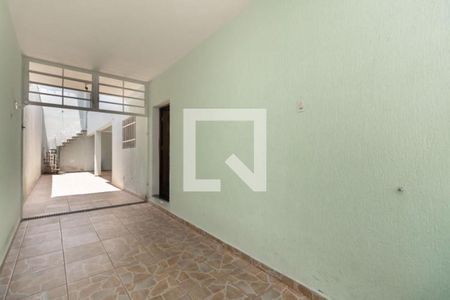 Casa à venda com 4 quartos, 115m² em Vila Carrão, São Paulo