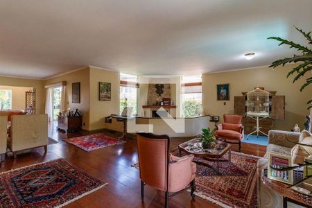 Casa à venda com 5 quartos, 671m² em Jardim Leonor, São Paulo