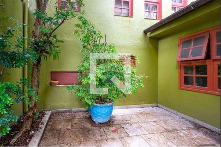 Casa à venda com 3 quartos, 168m² em Vila Sonia, São Paulo