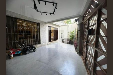 Casa à venda com 3 quartos, 142m² em Jabaquara, São Paulo