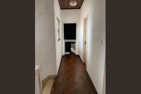 Casa à venda com 4 quartos, 200m² em Butantã, São Paulo