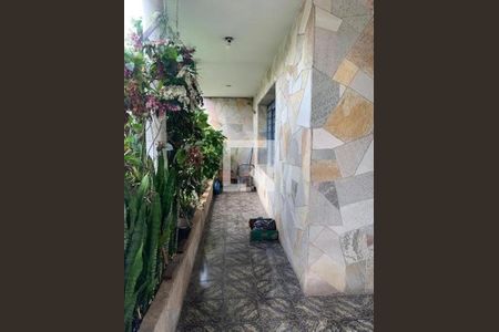 Casa à venda com 4 quartos, 200m² em Butantã, São Paulo