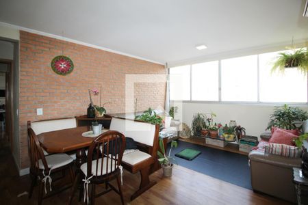Sala de apartamento à venda com 2 quartos, 95m² em Indianópolis, São Paulo