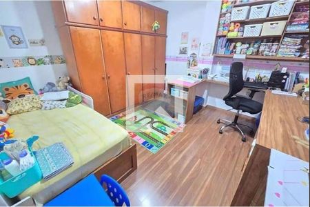 Casa à venda com 2 quartos, 225m² em Cidade Antônio Estêvão de Carvalho, São Paulo