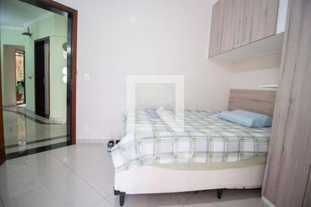 Casa à venda com 3 quartos, 282m² em Vila Matilde, São Paulo