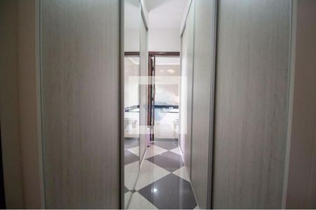 Casa à venda com 3 quartos, 282m² em Vila Matilde, São Paulo