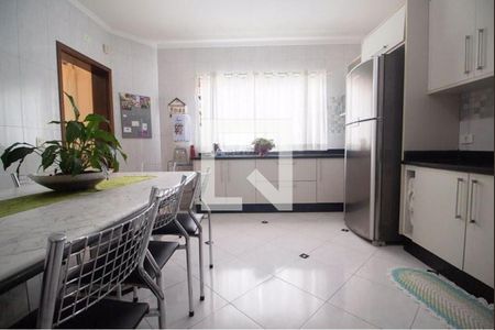 Casa à venda com 3 quartos, 282m² em Vila Matilde, São Paulo