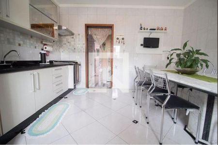 Casa à venda com 3 quartos, 282m² em Vila Matilde, São Paulo