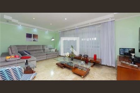 Casa à venda com 4 quartos, 300m² em Parque da Mooca, São Paulo