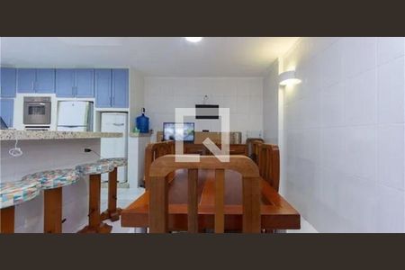 Casa à venda com 4 quartos, 300m² em Parque da Mooca, São Paulo