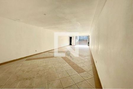 Casa à venda com 3 quartos, 355m² em Vila Regente Feijó, São Paulo