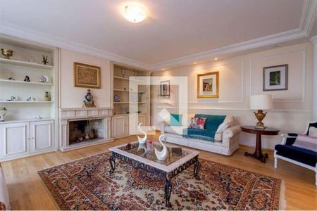 Casa à venda com 4 quartos, 700m² em Planalto Paulista, São Paulo