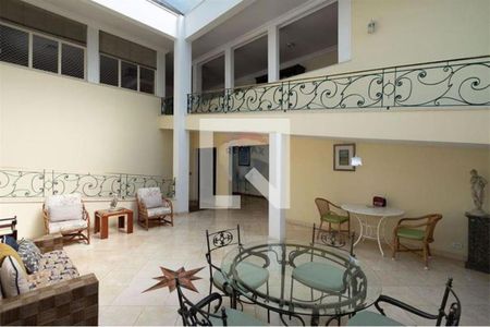 Casa à venda com 4 quartos, 700m² em Planalto Paulista, São Paulo