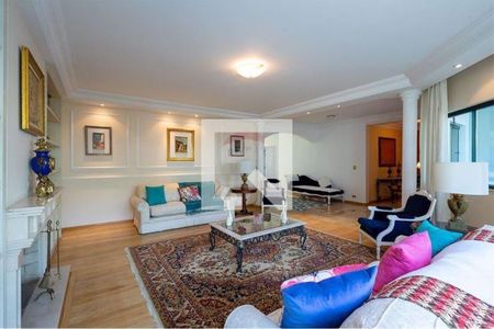 Casa à venda com 4 quartos, 700m² em Planalto Paulista, São Paulo