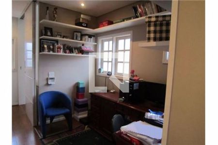 Casa à venda com 3 quartos, 250m² em Morumbi, São Paulo