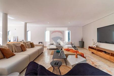 Casa à venda com 4 quartos, 530m² em Paineiras do Morumbi, São Paulo