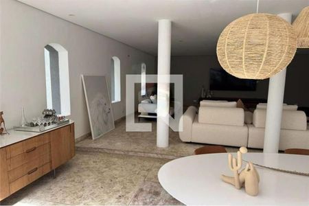 Casa à venda com 4 quartos, 530m² em Paineiras do Morumbi, São Paulo