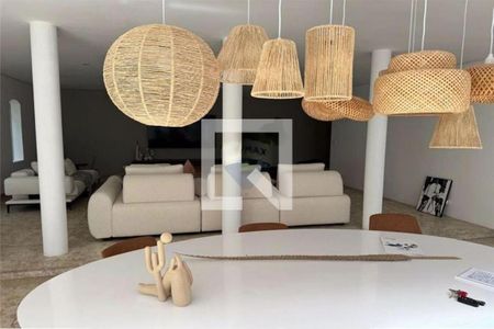 Casa à venda com 4 quartos, 530m² em Paineiras do Morumbi, São Paulo