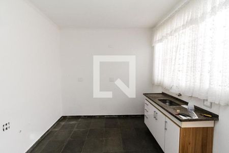 Casa à venda com 2 quartos, 110m² em Vila Gomes Cardim, São Paulo