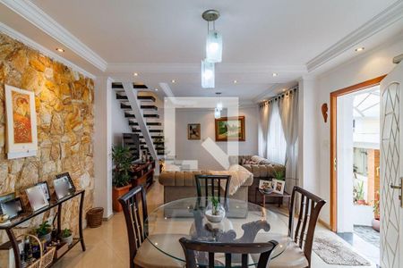 Casa à venda com 5 quartos, 341m² em Vila Esperança, São Paulo