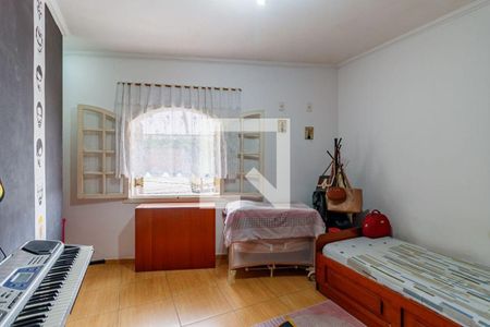 Casa à venda com 5 quartos, 341m² em Vila Esperança, São Paulo