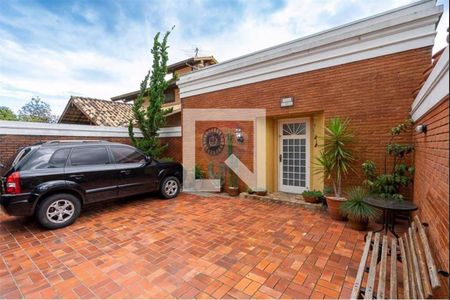 Casa à venda com 3 quartos, 365m² em Jardim Leonor, São Paulo