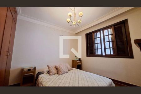 Casa à venda com 3 quartos, 155m² em Vila Sonia, São Paulo