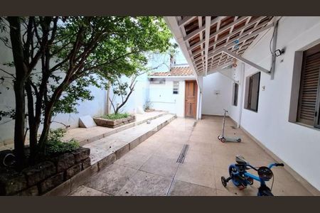 Casa à venda com 3 quartos, 155m² em Jardim Colombo, São Paulo