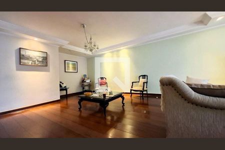 Casa à venda com 3 quartos, 155m² em Vila Sonia, São Paulo