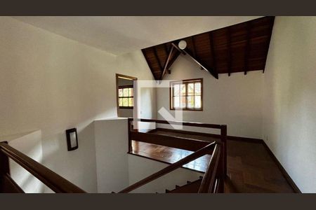 Casa para alugar com 4 quartos, 446m² em Chácara Monte Alegre, São Paulo