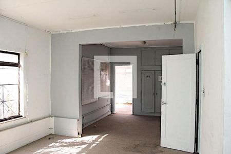 Casa à venda com 4 quartos, 400m² em Pacaembu, São Paulo