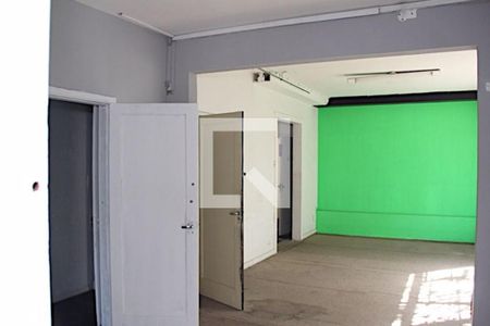 Casa à venda com 4 quartos, 400m² em Pacaembu, São Paulo