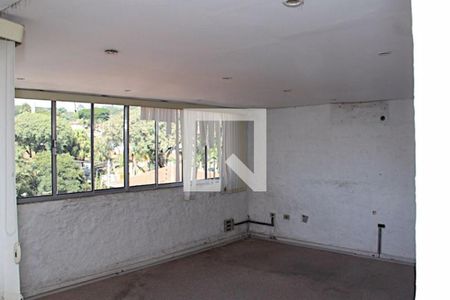 Casa à venda com 4 quartos, 400m² em Pacaembu, São Paulo