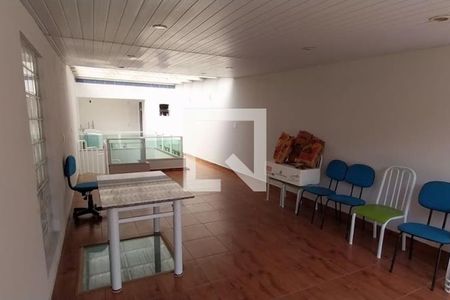 Casa à venda com 3 quartos, 108m² em Ferreira, São Paulo