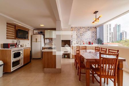 Casa à venda com 3 quartos, 260m² em Cidade Mãe do Céu, São Paulo