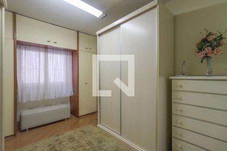 Casa à venda com 4 quartos, 240m² em Morumbi, São Paulo