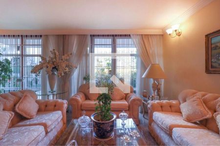 Casa à venda com 4 quartos, 240m² em Morumbi, São Paulo