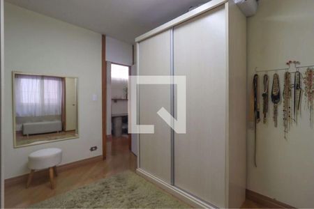 Casa à venda com 4 quartos, 240m² em Morumbi, São Paulo