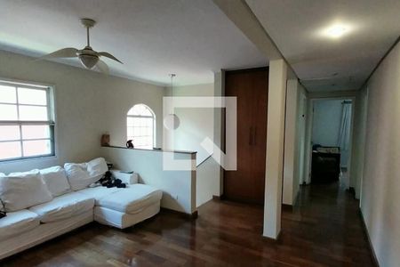Casa à venda com 3 quartos, 250m² em Jardim Leonor, São Paulo