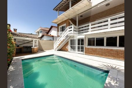 Casa à venda com 4 quartos, 460m² em Alphaville, Santana de Parnaíba