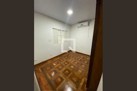 Casa à venda com 2 quartos, 92m² em Parque Jabaquara, São Paulo