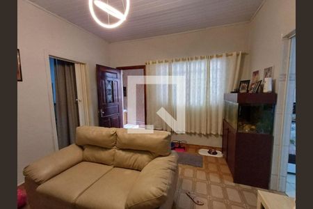 Casa à venda com 4 quartos, 138m² em Vila Carrão, São Paulo